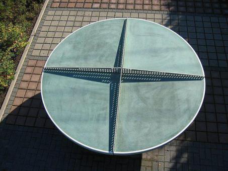 Runde Tischtennisplatte TTpur® aus Beton 